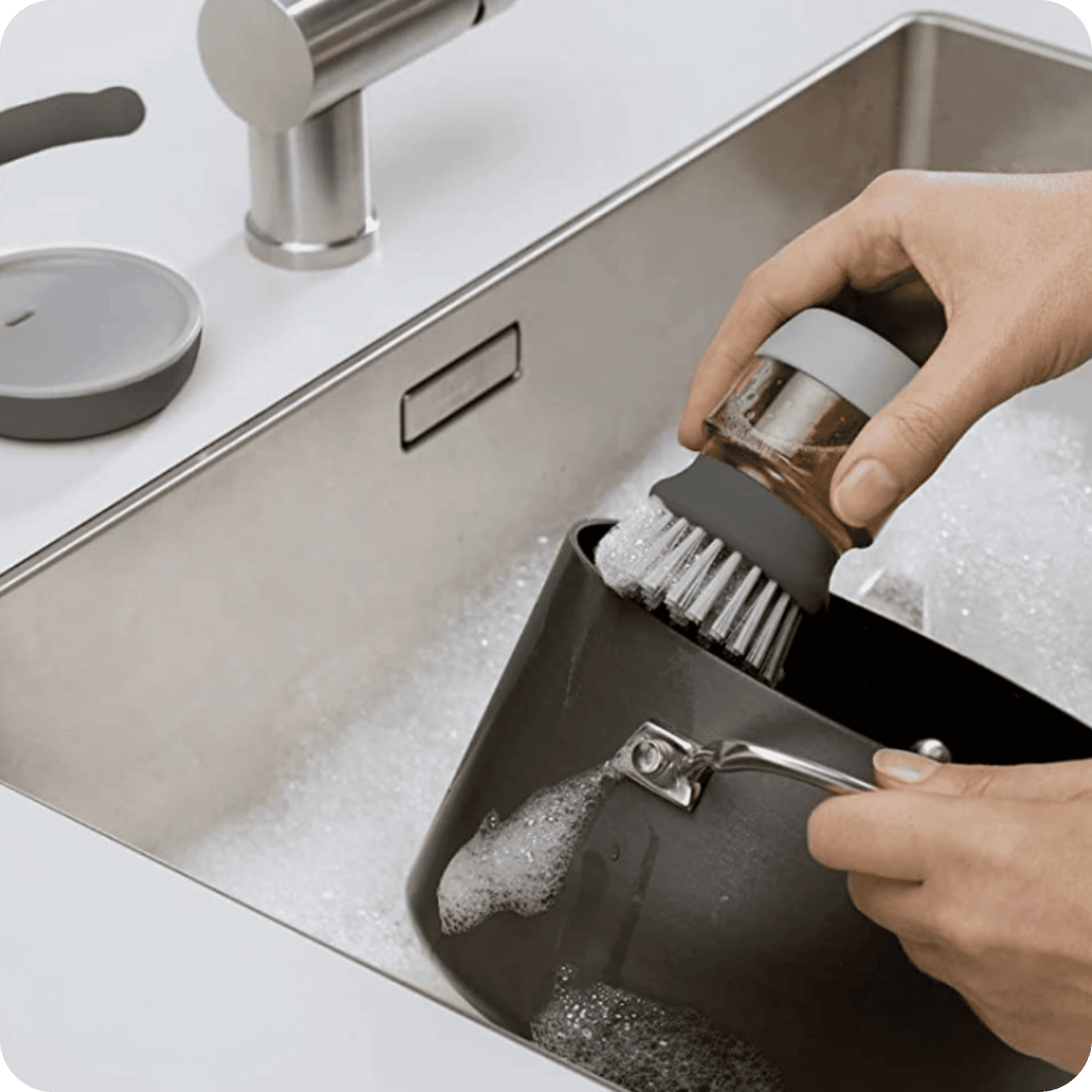 Cepillo Dispensador de Jabón | Pot Brush®